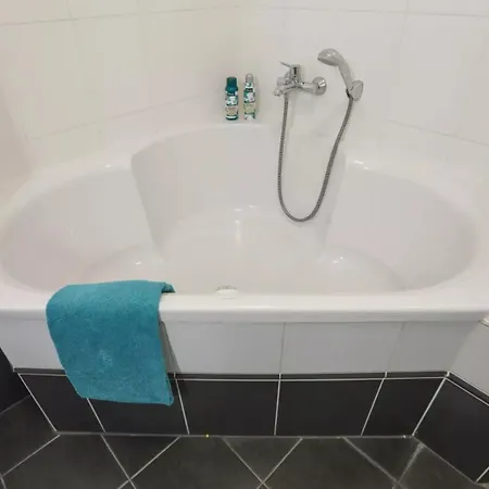 Family House Near Amsterdam, Private Parking Appartement Purmerend