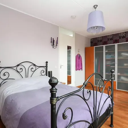 Family House Near Amsterdam, Private Parking Appartement Purmerend